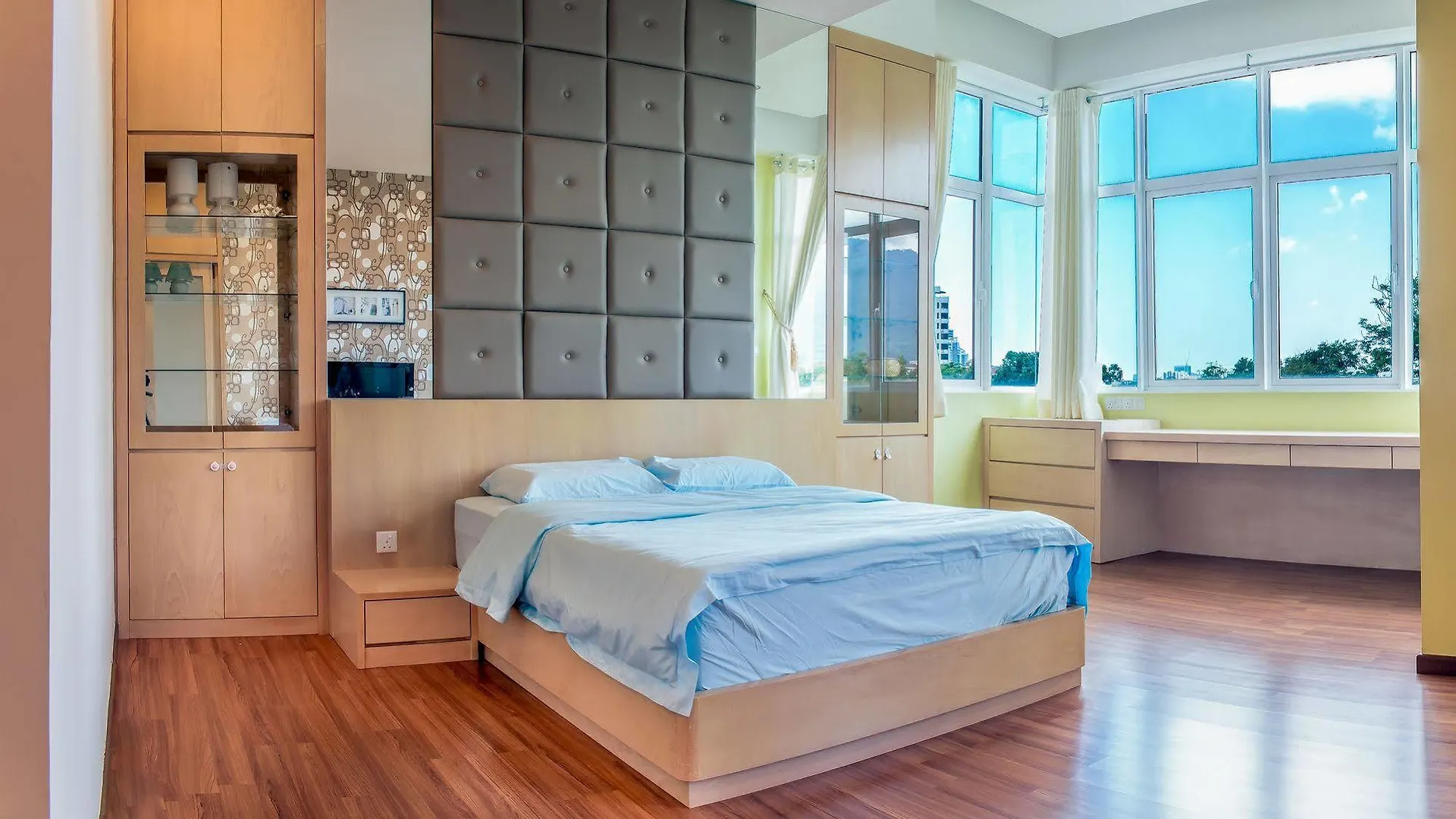 H Residence George Town Malesia