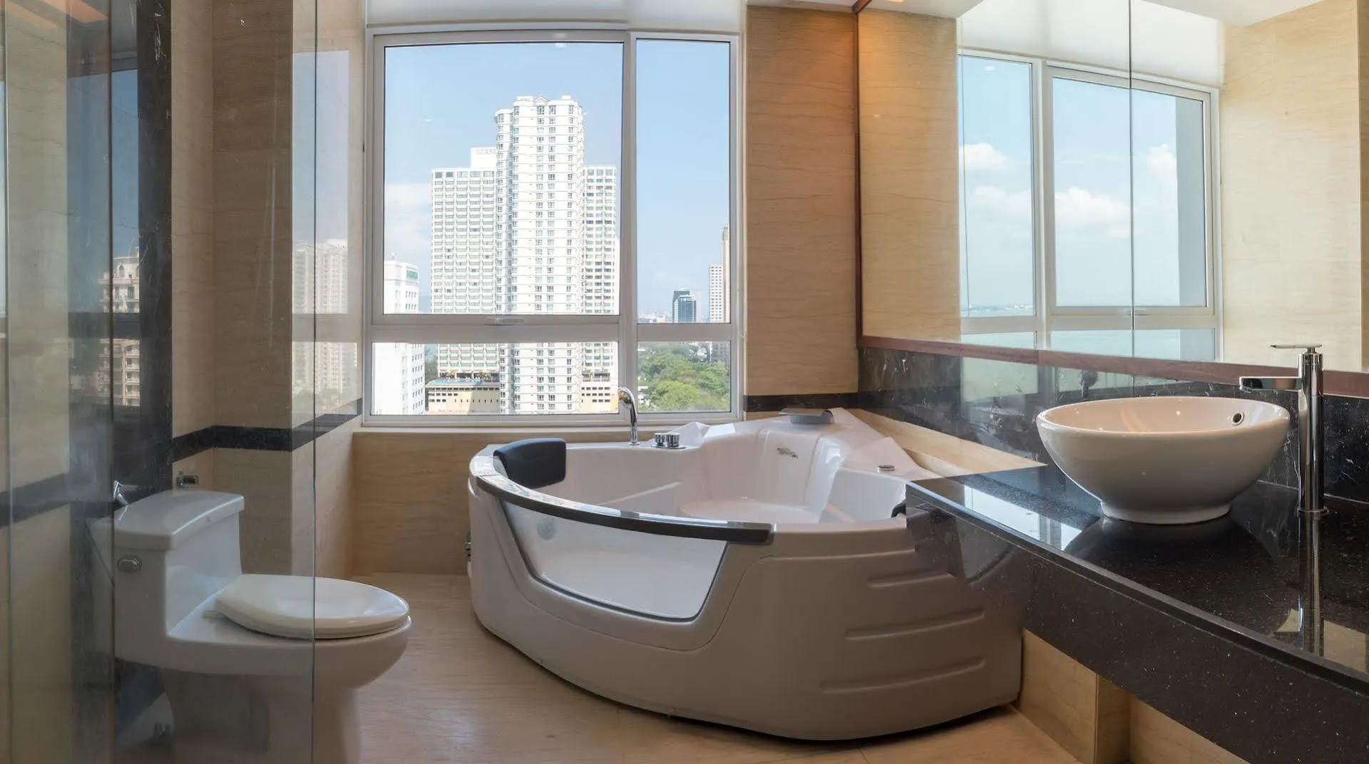 홈스테이 H Residence 조지타운